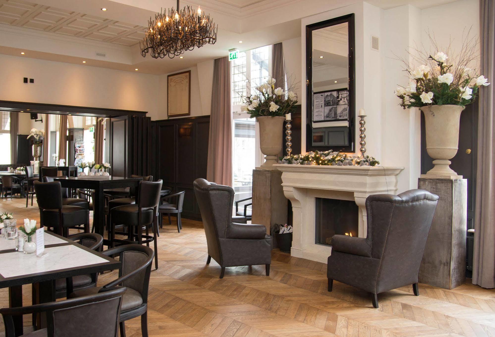 Western Baars Hotel